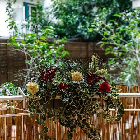 Acropolis Elegant Maisonette By Lodgespot Athens Ngoại thất bức ảnh