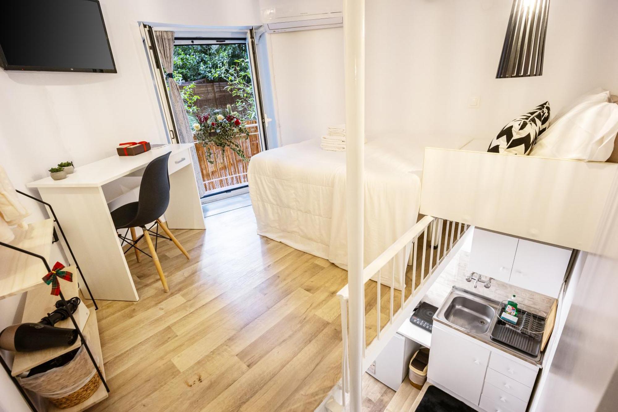 Acropolis Elegant Maisonette By Lodgespot Athens Ngoại thất bức ảnh